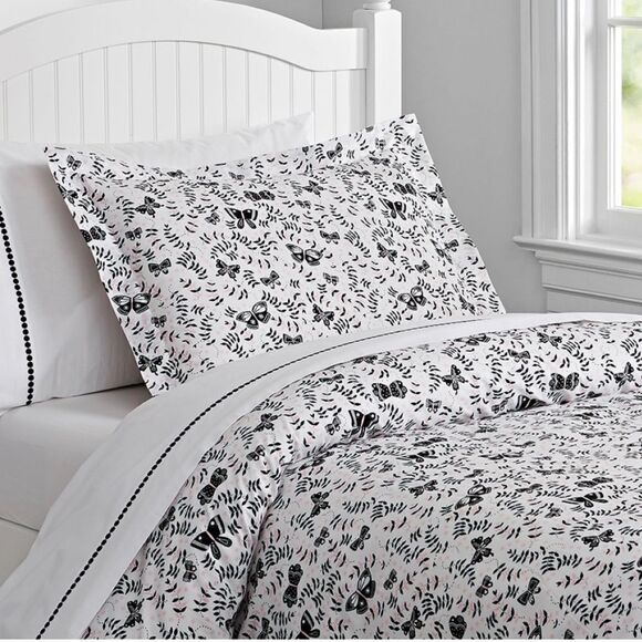 Pottery Barn Kids Other - Pottery Barn Kids Vivienne Duvet and Sham